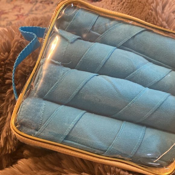 Allstar Innovations Sleep Styler: The heat-free Nighttime Hair Curlers - Picture 2 of 3